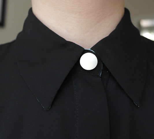 Plain button